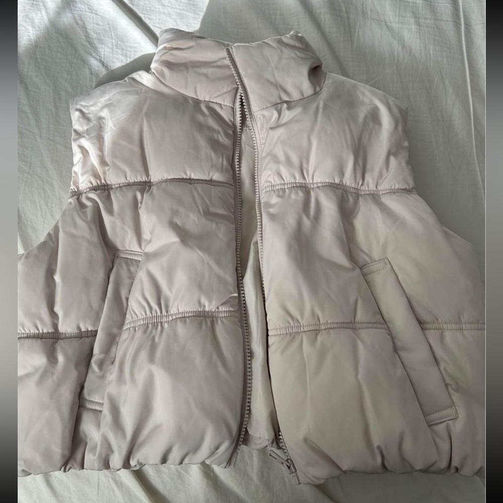 H&M puffer vest
